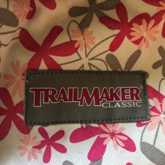 Trail maker Classic Back Pack - Picture 2 of 5